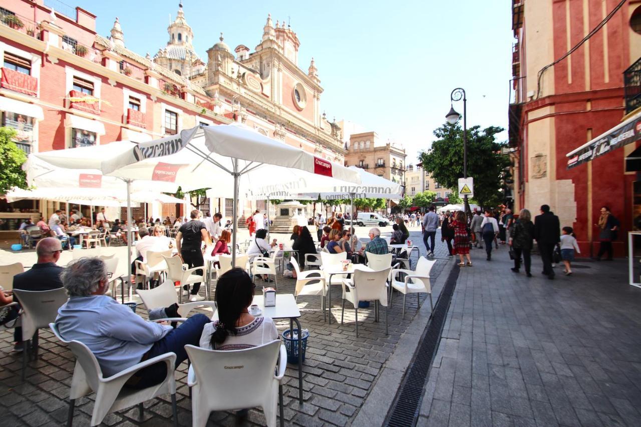 Ferienwohnung San Isidoro Cathedral Oasis By Valcambre Sevilla Exterior foto